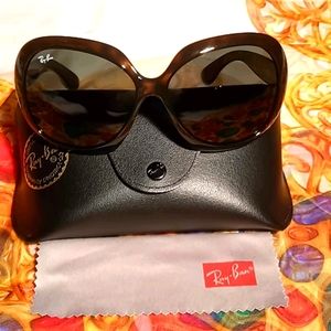 Ray Ban "Jackie Ohh II" Sunglasses